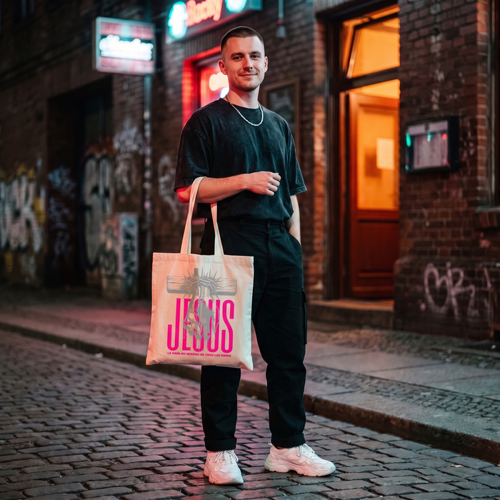 Tote bag Jésus Le Nom au dessus — Faith Style