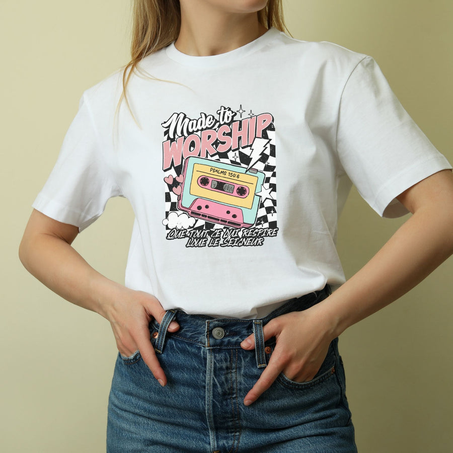 T-shirt Made to Worship
